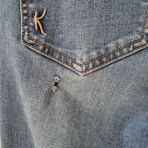 KUT From the Cloth Low Rise Distressed Raw Hem Skinny Jeans Size 12 - Picture 8 of 16